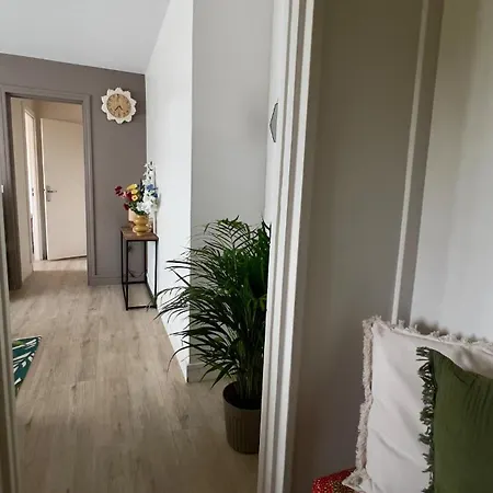 Le Cocon Tropical Proche Paris Avec Balcon Et Parking * Villemomble