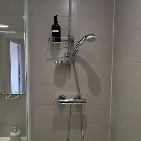 Apartman Le Cocon Tropical Proche Paris Avec Balcon Et Parking